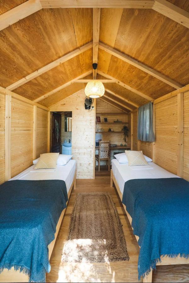 فندق Nisi Glamping باراليا راشون المظهر الخارجي الصورة