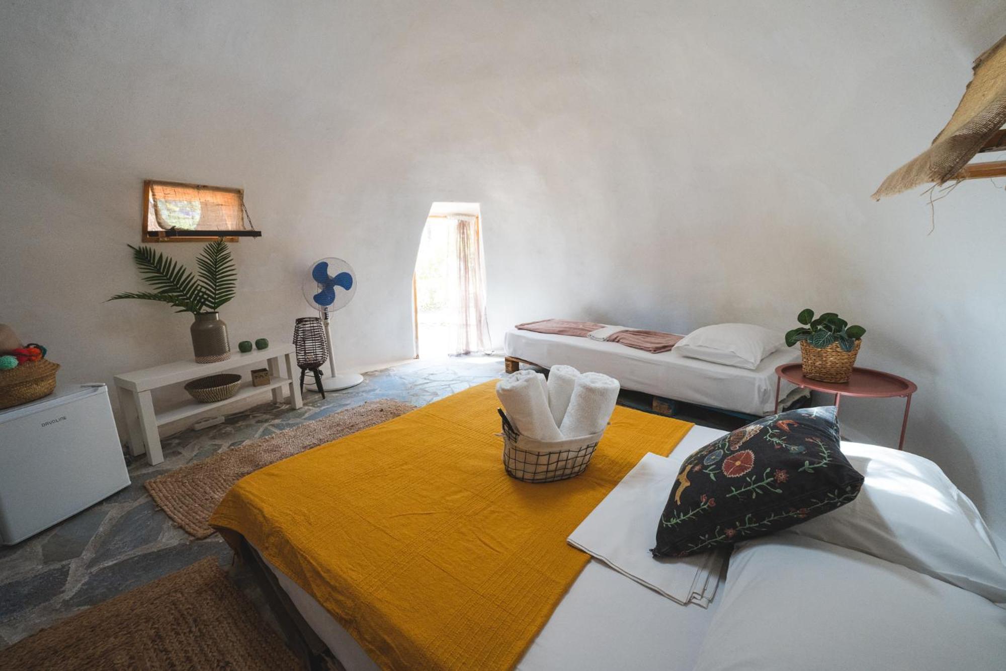 فندق Nisi Glamping باراليا راشون الغرفة الصورة
