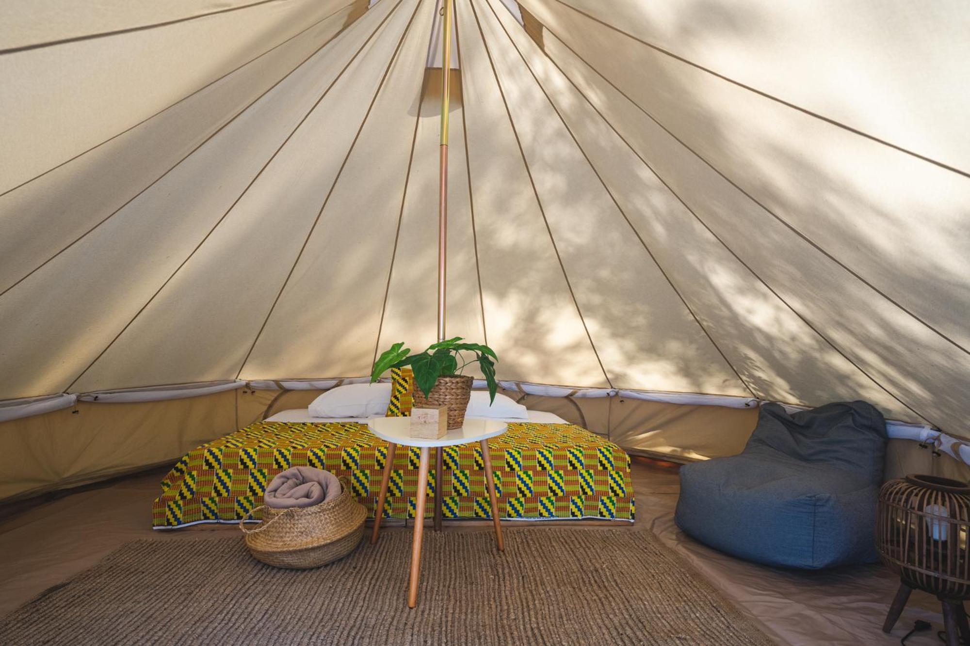 فندق Nisi Glamping باراليا راشون الغرفة الصورة